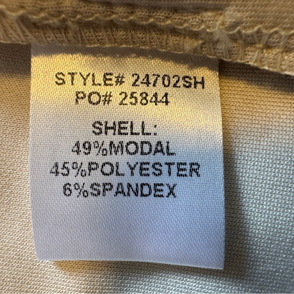 Cream Blazer with Classic Lapel Design- NWT - Picture 4 of 5